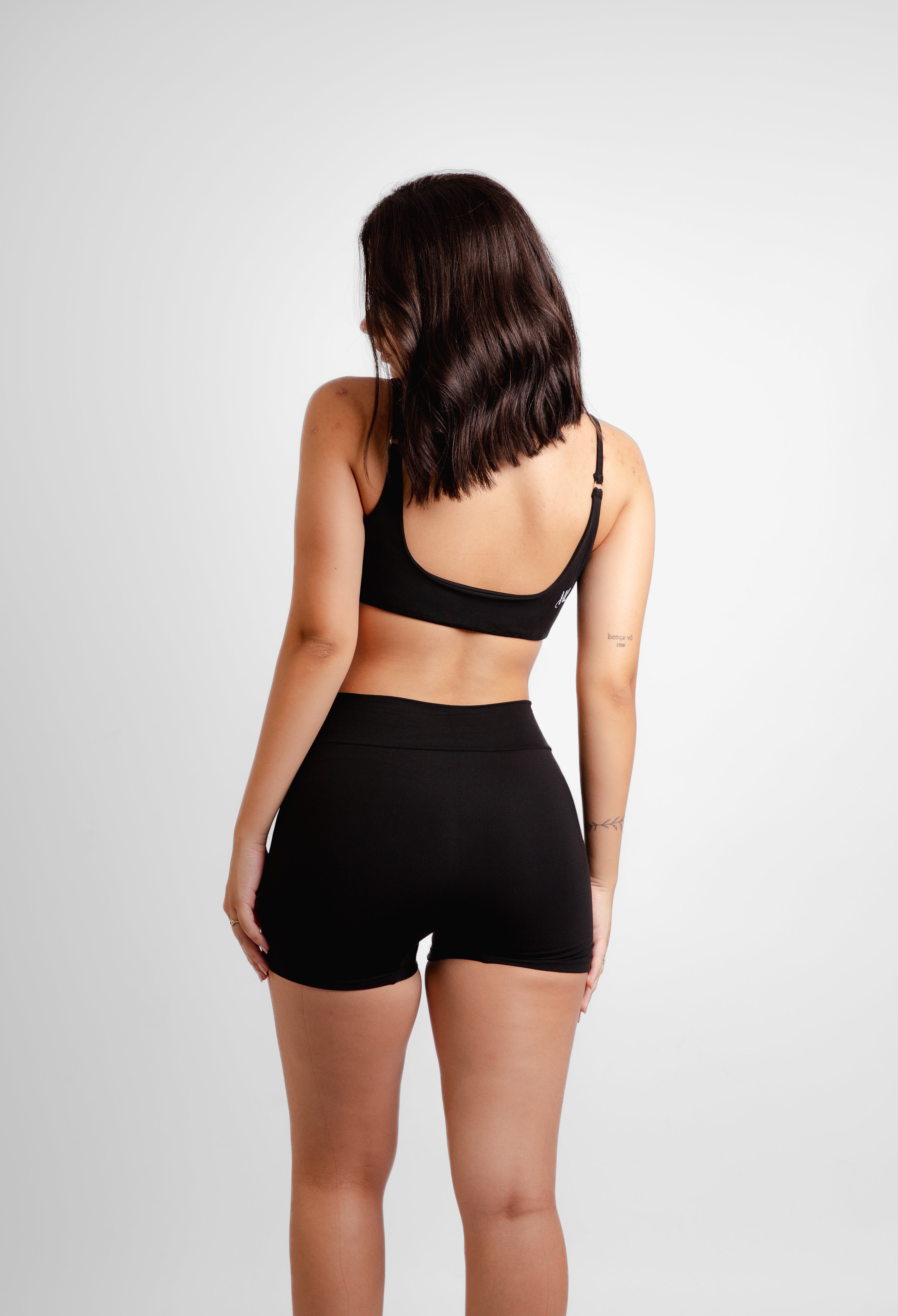 Short classic- sport