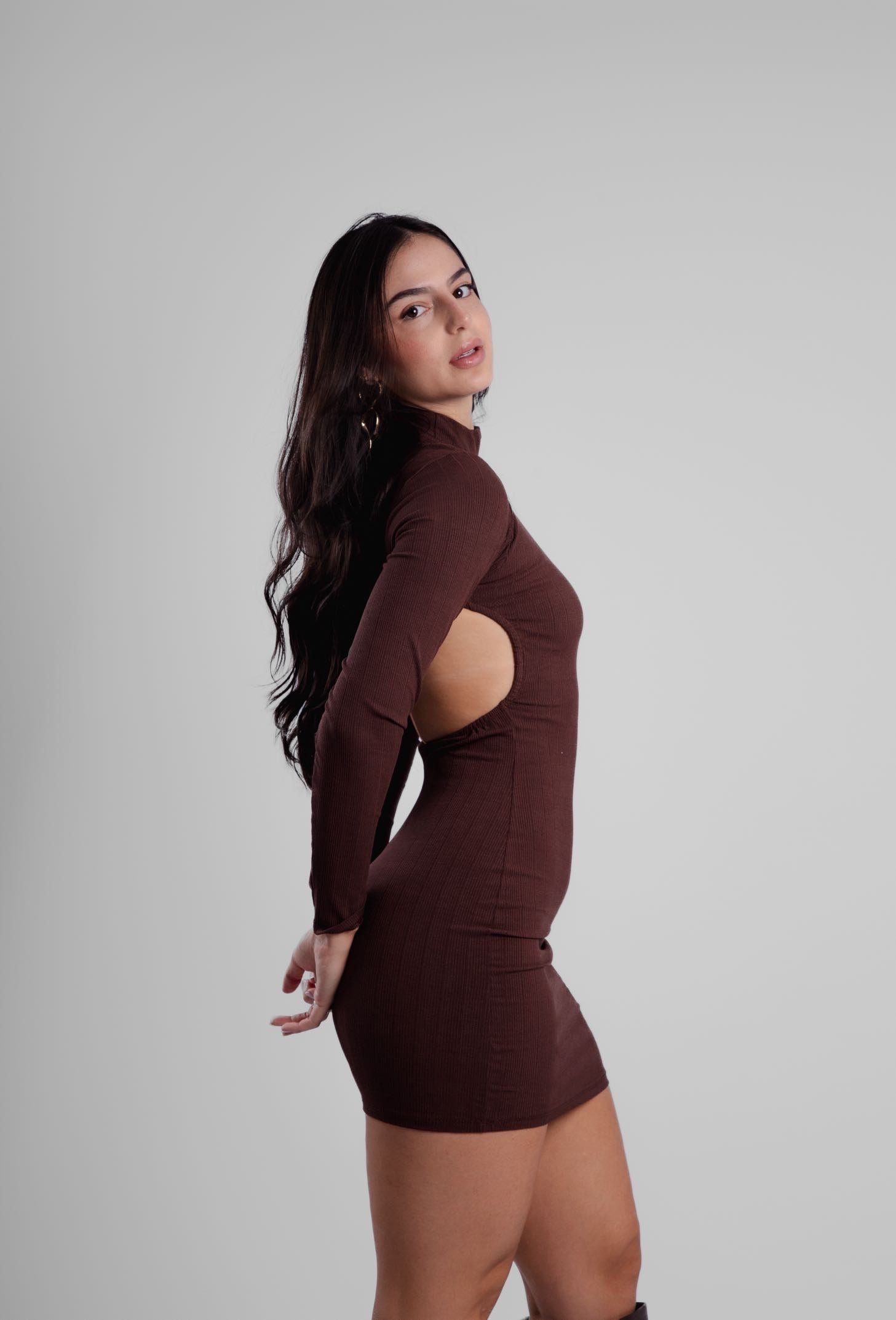 Vestido canelado curto costas nuas Nath