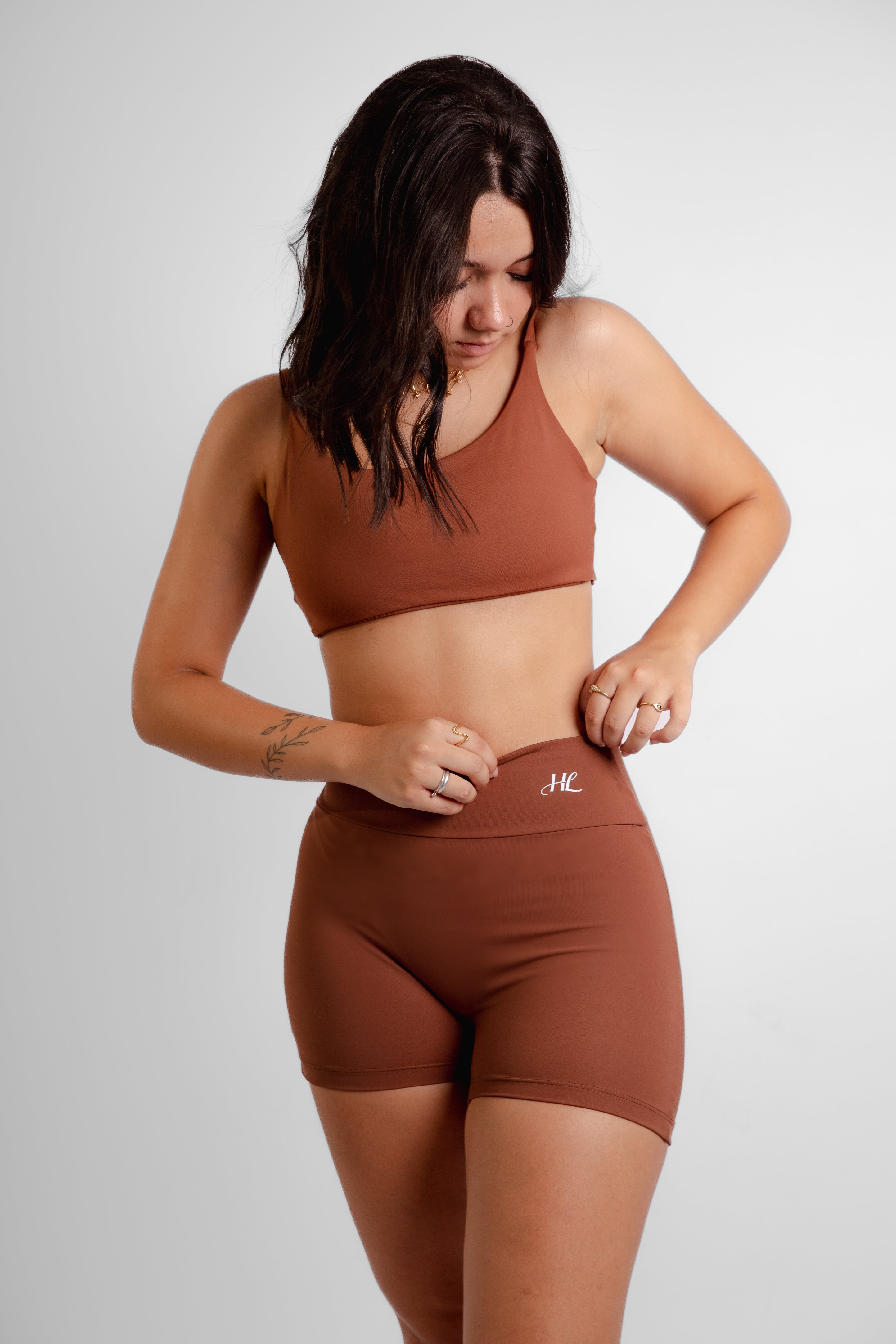 Short classic- sport