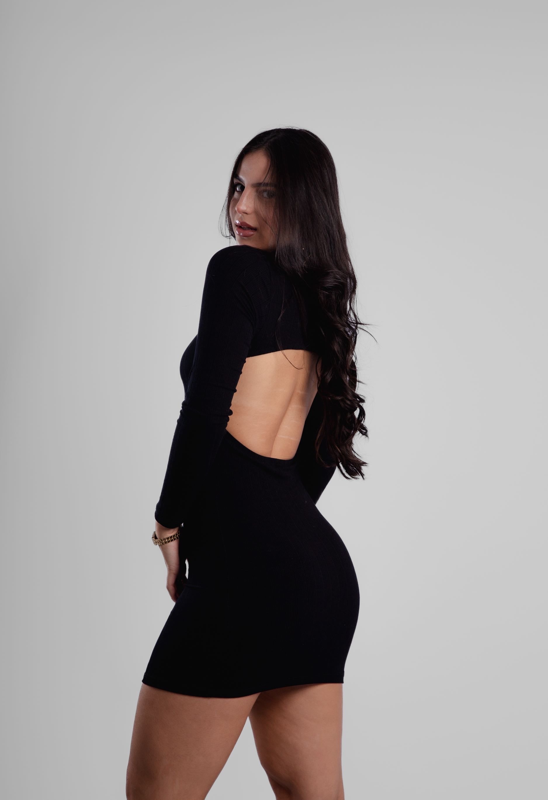 Vestido canelado curto costas nuas Nath