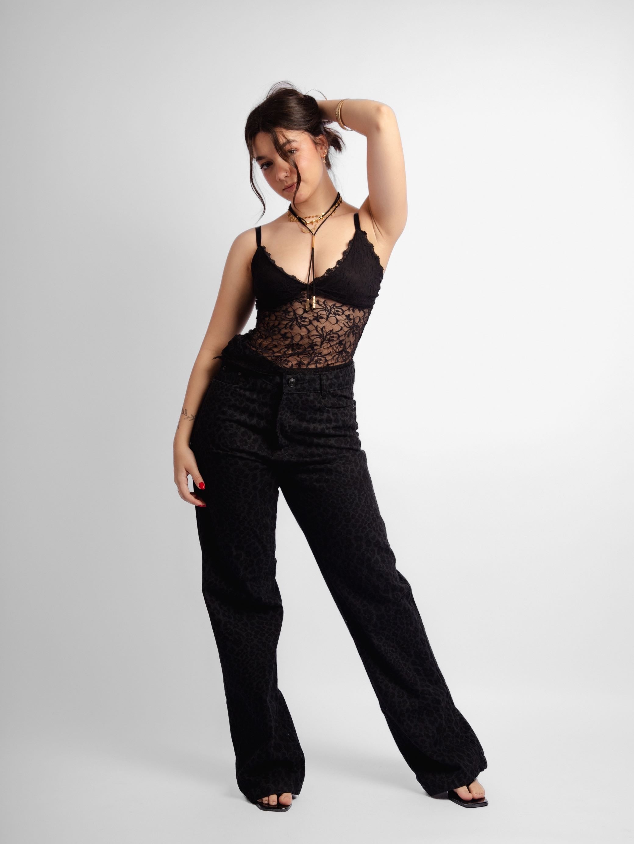 Top renda Rose
