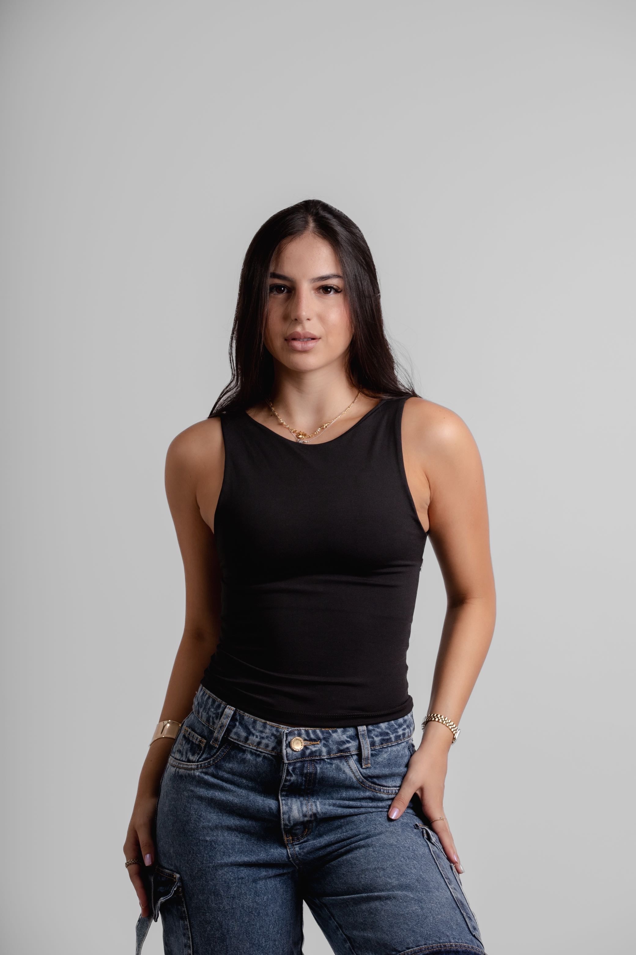 Regata costas nuas Juli