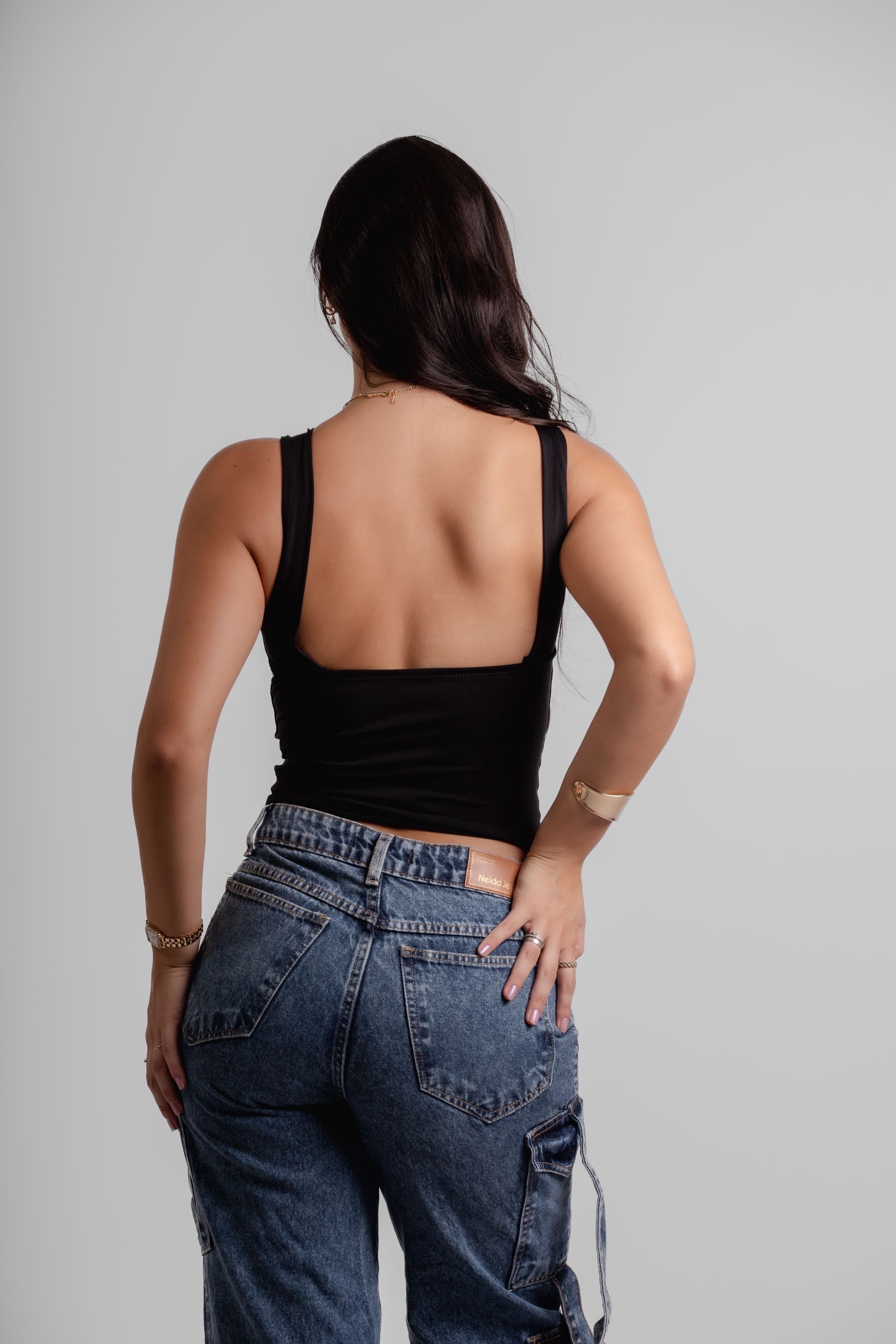 Regata costas nuas Juli